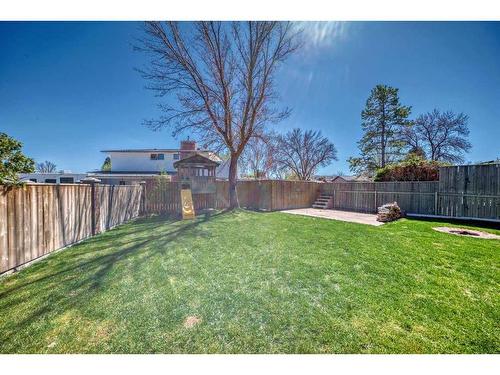 1711 Lakehill Crescent South, Lethbridge, AB - Outdoor With Backyard