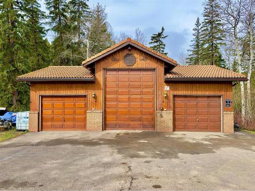 1801 Evergreen Drive, Hillcrest, AB - Outdoor