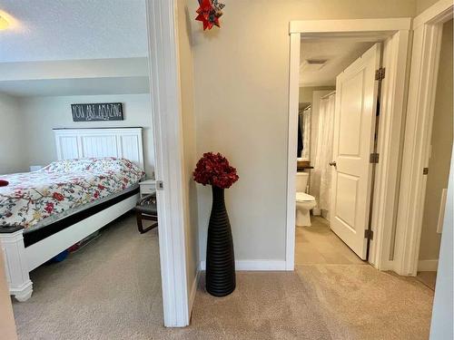 238-300 Marina Drive, Chestermere, AB - Indoor Photo Showing Bedroom