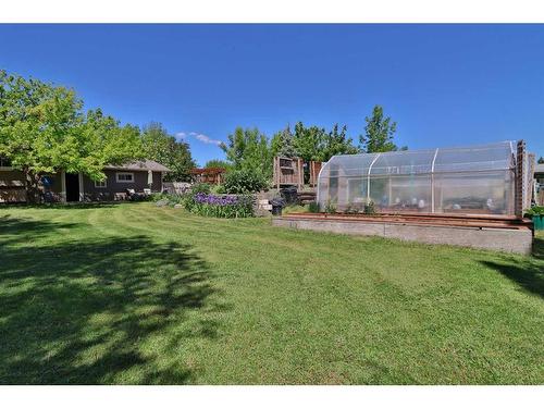 308 8 Street West, Cardston, AB - Outdoor