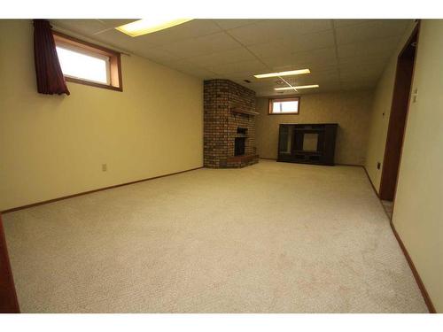 4803 59 Ave., Taber, AB - Indoor Photo Showing Other Room