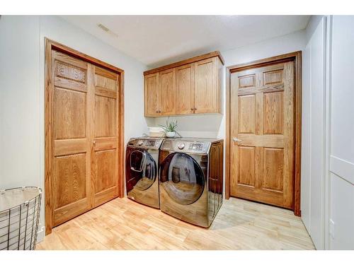 2905 48 Avenue South, Lethbridge, AB - Indoor Photo Showing Laundry Room