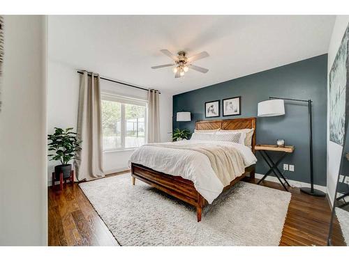 2905 48 Avenue South, Lethbridge, AB - Indoor Photo Showing Bedroom