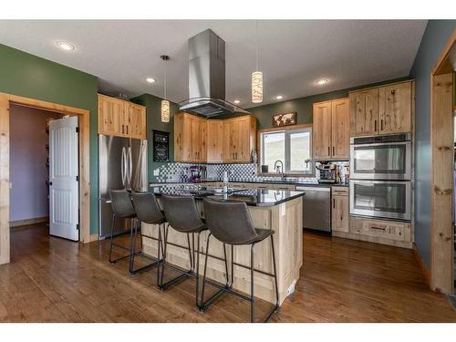 9205 Range Road 1-4, Rural Pincher Creek No. 9, M.D. Of, AB - Indoor Photo Showing Kitchen With Upgraded Kitchen