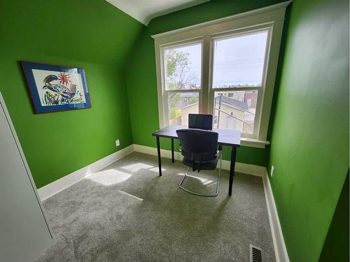 419 12C Street North, Lethbridge, AB - Indoor Photo Showing Office