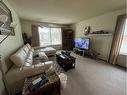437,439 20 Street North, Lethbridge, AB  - Indoor Photo Showing Living Room 