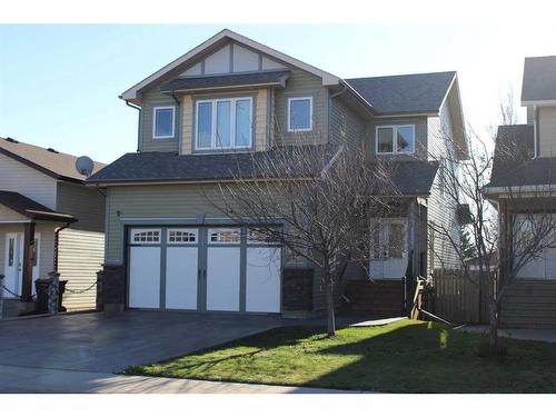 715 Northridge Avenue, Picture Butte, AB - Outdoor With Facade
