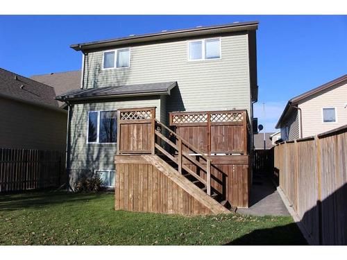 715 Northridge Avenue, Picture Butte, AB - Outdoor With Exterior