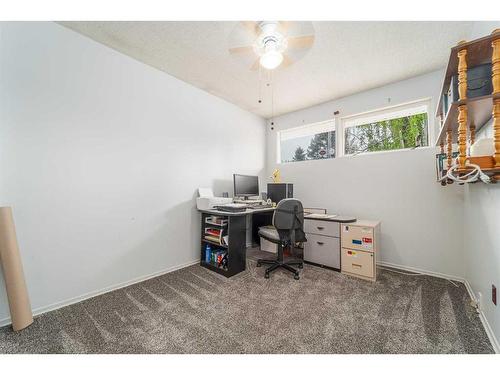 1318 13 Street South, Lethbridge, AB - Indoor Photo Showing Office