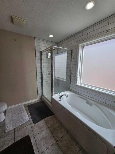 2124 25 Street, Coaldale, AB - Indoor Photo Showing Bathroom