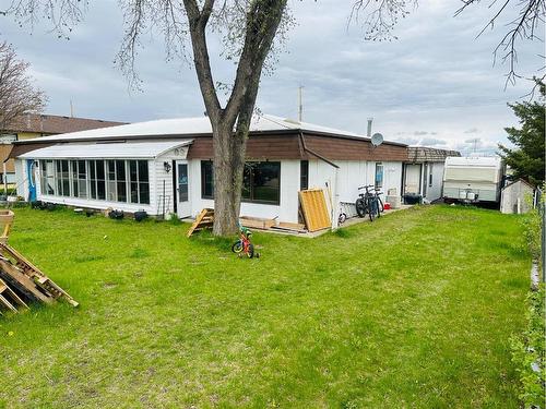 409 1 Avenue South, Coutts, AB - Outdoor