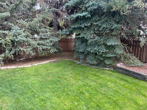 527 Centennial Avenue, Picture Butte, AB - Outdoor