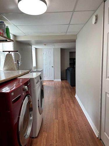 711 14 Street South, Lethbridge, AB - Indoor Photo Showing Laundry Room