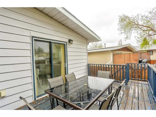 91 Chippewa Crescent West, Lethbridge, AB - Outdoor With Deck Patio Veranda With Exterior