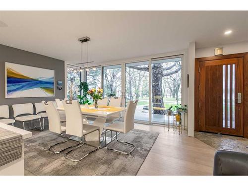 2825 Parkside Drive South, Lethbridge, AB - Indoor Photo Showing Dining Room