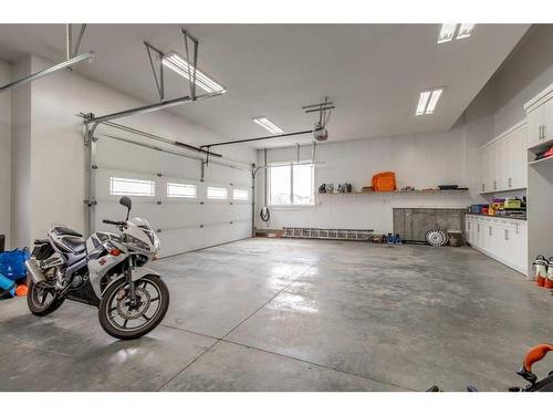 2510 Aspen Drive, Coaldale, AB - Indoor Photo Showing Garage