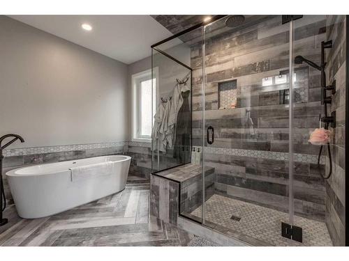 2510 Aspen Drive, Coaldale, AB - Indoor Photo Showing Bathroom