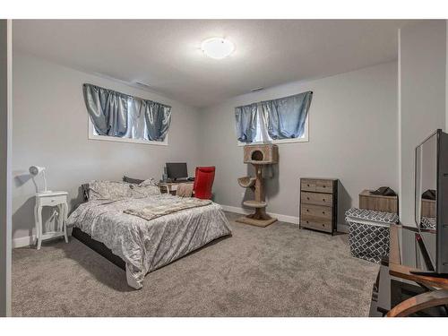 2510 Aspen Drive, Coaldale, AB - Indoor Photo Showing Bedroom