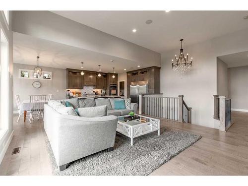 2510 Aspen Drive, Coaldale, AB - Indoor Photo Showing Living Room