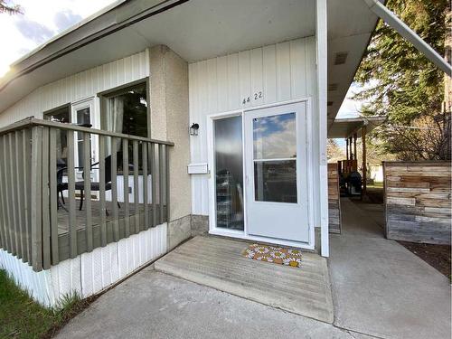 4422 Greenview Place Ne, Calgary, AB - Outdoor With Exterior
