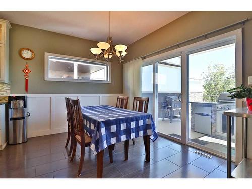 1569 Coalbanks Boulevard West, Lethbridge, AB - Indoor Photo Showing Dining Room