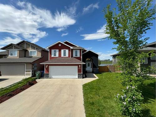 672 Parkside Green, Coaldale, AB - Outdoor With Facade