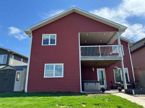 672 Parkside Green, Coaldale, AB - Outdoor With Exterior