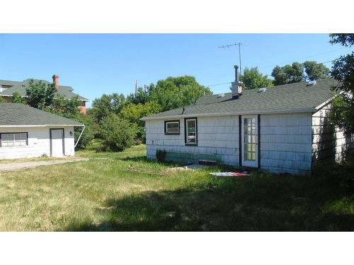 437 22 Street, Fort Macleod, AB - Outdoor