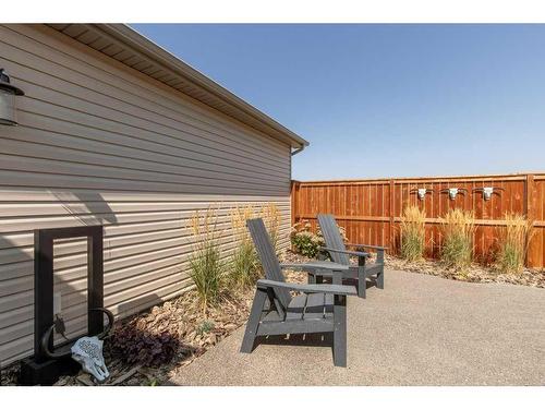 742 Greywolf Run North, Lethbridge, AB - Outdoor With Exterior