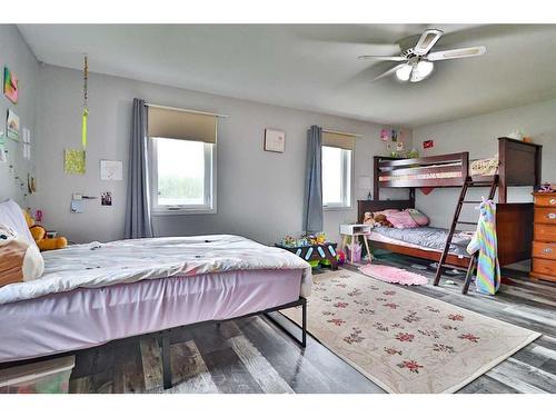 610363 Rr 21-1B, Rural Warner No. 5, County Of, AB - Indoor Photo Showing Bedroom