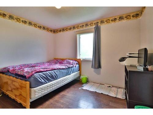 610363 Rr 21-1B, Rural Warner No. 5, County Of, AB - Indoor Photo Showing Bedroom
