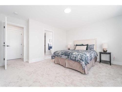 4505 25 Avenue South, Lethbridge, AB - Indoor Photo Showing Bedroom