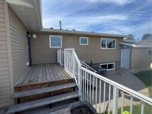 224 8 Street West, Cardston, AB - Outdoor With Exterior