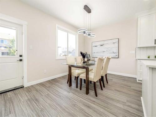 30 Northlander Lane West, Lethbridge, AB - Indoor Photo Showing Dining Room