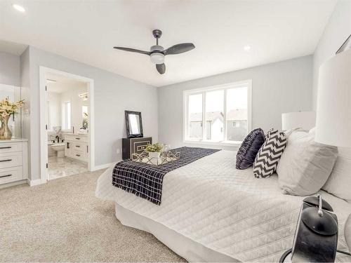 30 Northlander Lane West, Lethbridge, AB - Indoor Photo Showing Bedroom