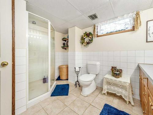 10054 Range Rd 142, Rural Warner No. 5, County Of, AB - Indoor Photo Showing Bathroom