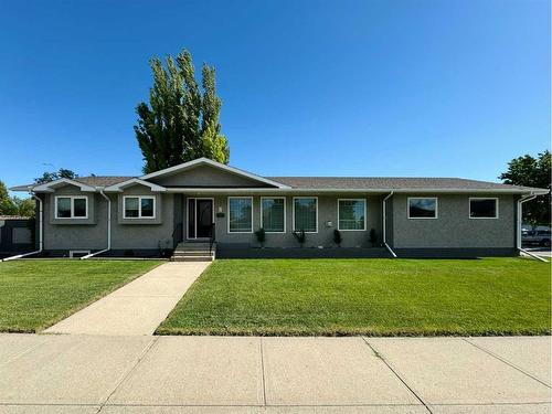 2 Chinook Heights South, Lethbridge, AB - Outdoor With Facade