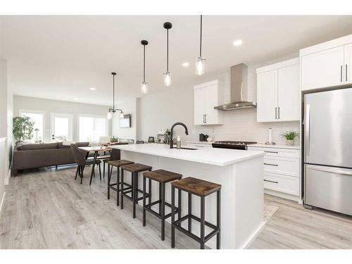 4631 26 Avenue South, Lethbridge, AB - Indoor Photo Showing Kitchen With Upgraded Kitchen