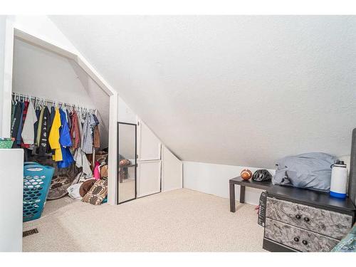 1317 8 Street North, Lethbridge, AB - Indoor Photo Showing Other Room