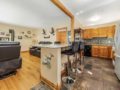 16 Mountain Vista Estates Drive, Hill Spring, AB - Indoor