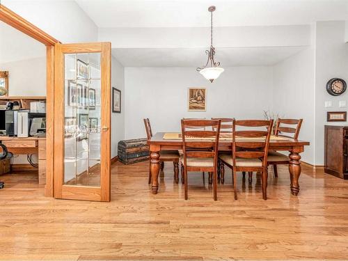 214 21 Street, Fort Macleod, AB - Indoor Photo Showing Dining Room