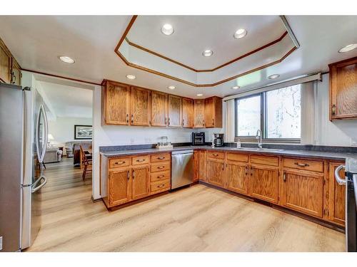 626 1 Avenue, Beaver Mines, AB - Indoor Photo Showing Kitchen With Double Sink