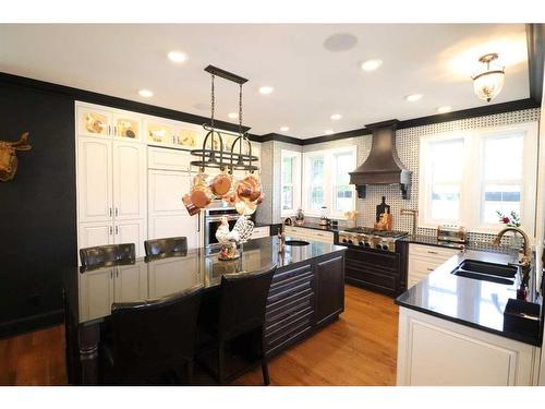 972 12 Street South, Lethbridge, AB - Indoor Photo Showing Kitchen With Double Sink With Upgraded Kitchen