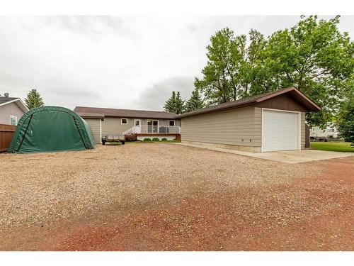 12 Fairway Crescent, Foremost, AB - Outdoor With Exterior