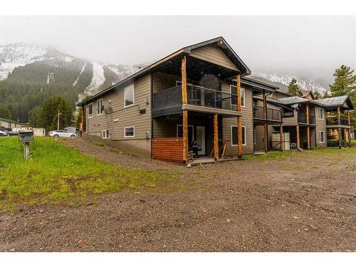 401 Castle Mountain Way, Rural Pincher Creek No. 9, M.D. Of, AB 