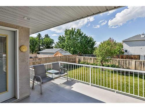 416 Fairmont Boulevard South, Lethbridge, AB - Outdoor With Deck Patio Veranda With Exterior