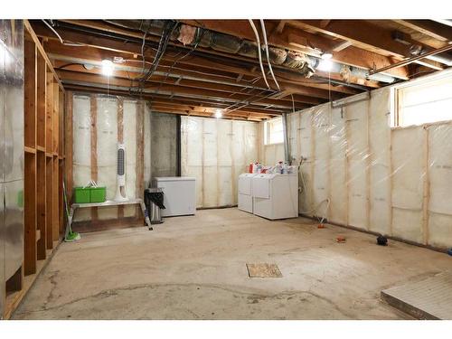 1022 14 Street North, Lethbridge, AB - Indoor Photo Showing Basement