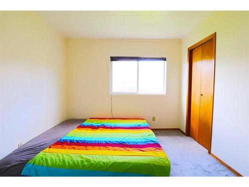 1114 John Avenue, Pincher Creek, AB - Indoor Photo Showing Bedroom