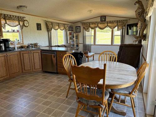 2314 Twp Rd 6-5, Rural Pincher Creek No. 9, M.D. Of, AB - Indoor Photo Showing Dining Room