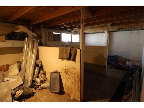 194023A 8 Avenue, Stirling, AB - Indoor Photo Showing Basement